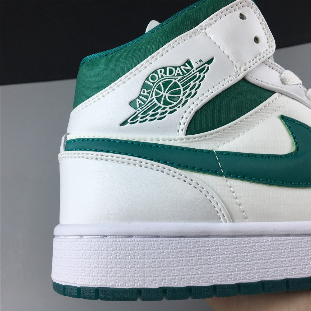 AIR JORDAN 1 MID 553558-113